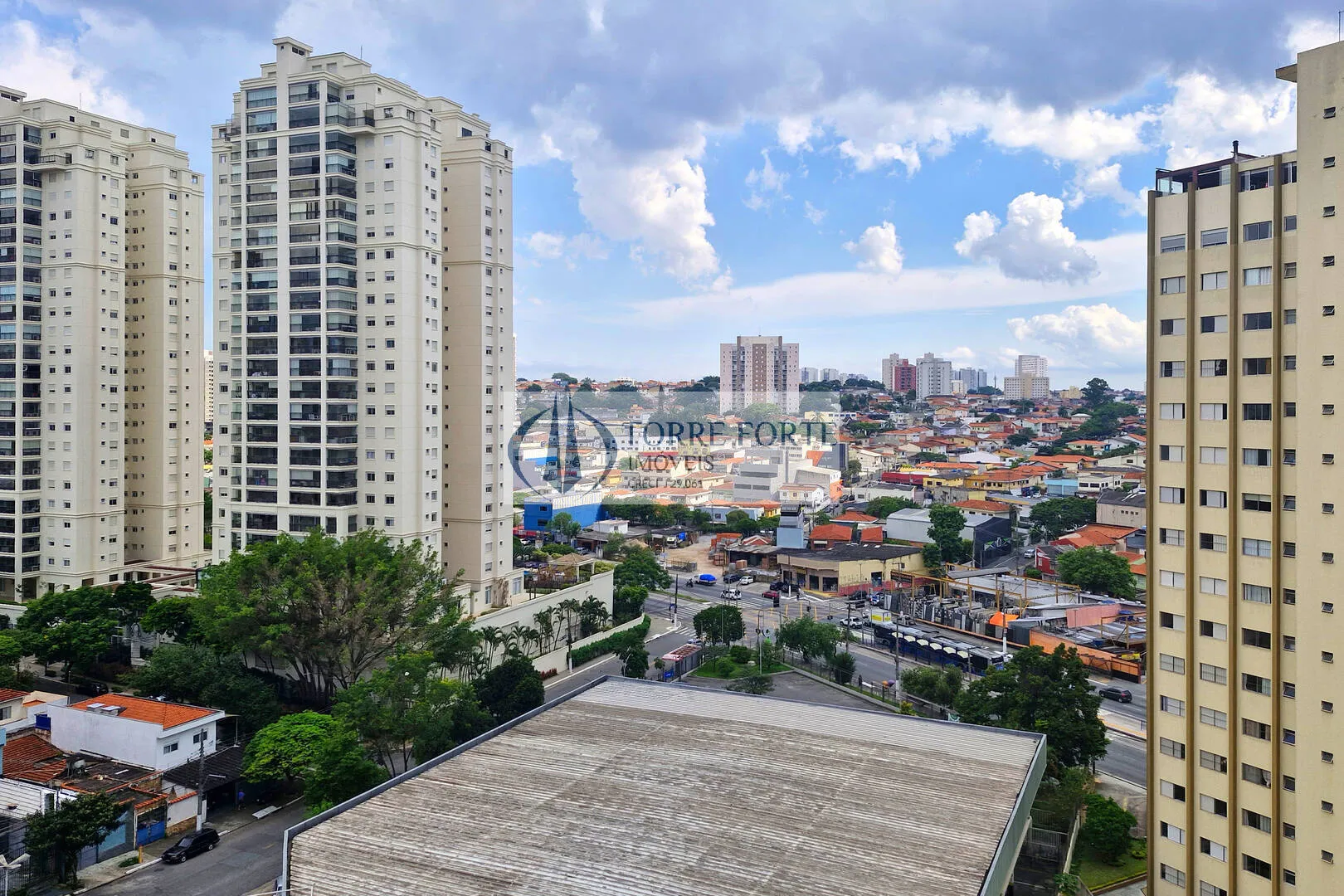 Imagem Lindo apartamento com 73 m² 3 dormitórios sendo 1 suíte 2 vagas de garagem