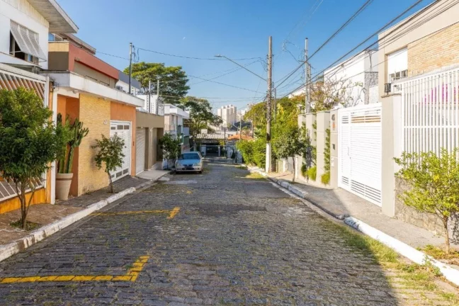 Foto do imóvel CASA RESIDENCIAL em São Paulo - SP, Indianópolis em Rua Escritor Abeguar Bastos