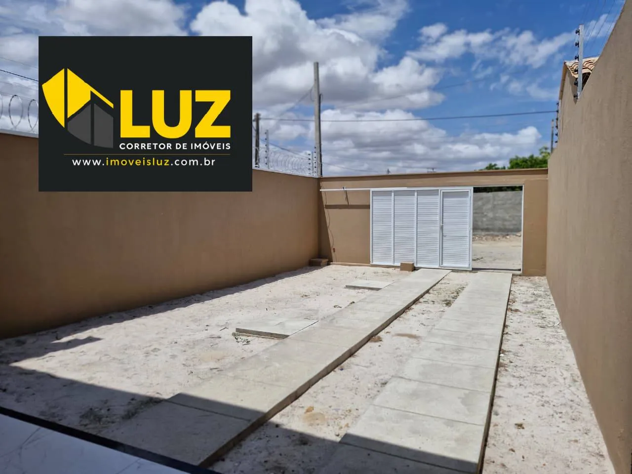 Imagem CASA PLANA PRONTA PARA MORAR | EUSÉBIO - ENCANTADA