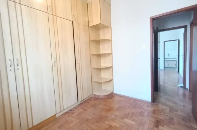 Imagem Apartamento de 2 Quartos à Venda no Bairro Serra - Localização Privilegiada