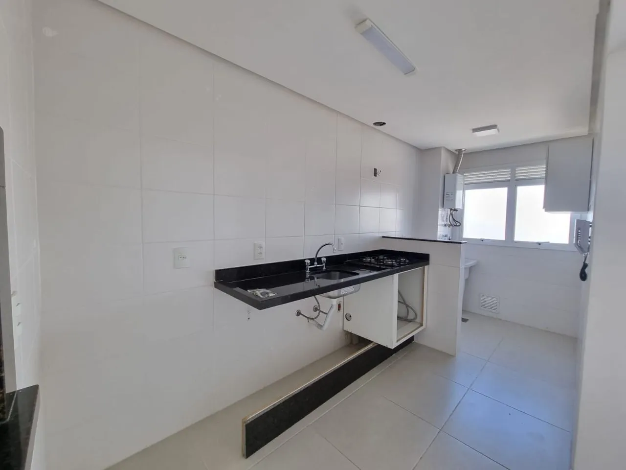 Imagem Apartamento 02 Dormitórios Com Sacada Bairro Tristeza