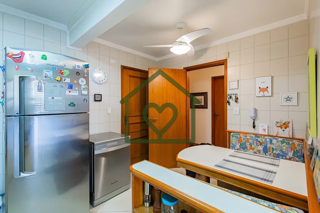 Imagem Excelente apartamento semi mobiliado com "sacada e lareira"na Tauphick Saadi!
Com 149m2 de 3 dormitÃ...