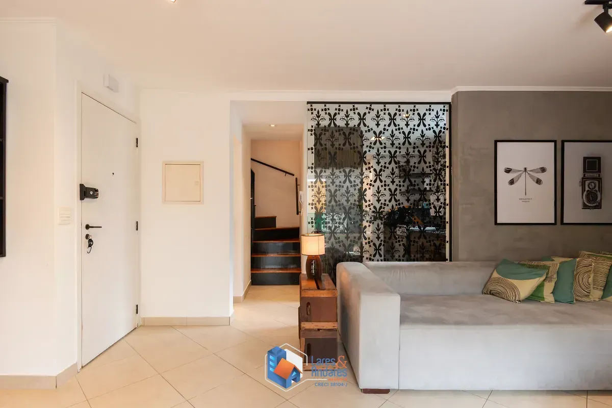 Imagem Duplex para venda em Pinheiros com 2 quartos, sendo 2 suítes, 110m²
