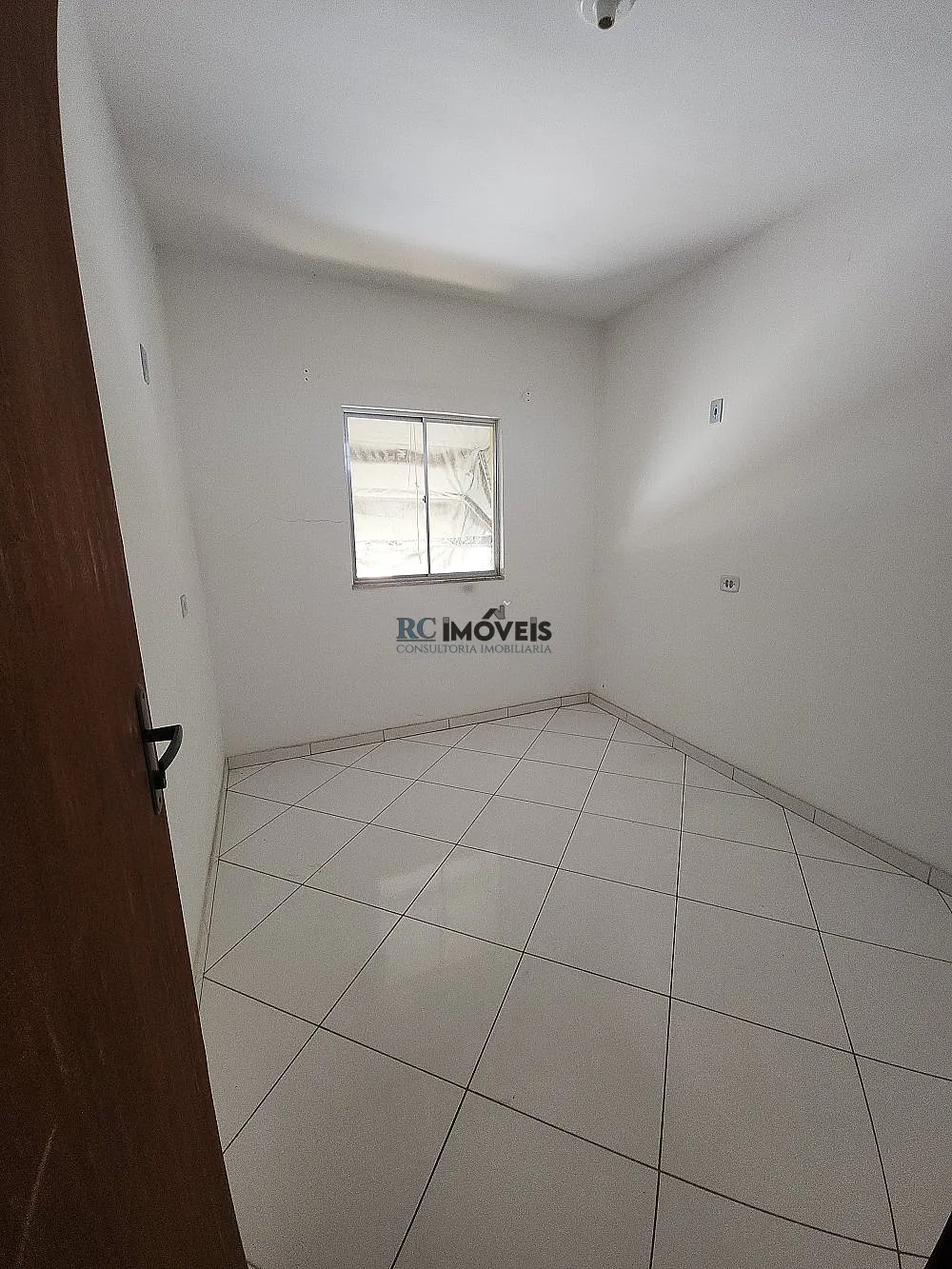 Imagem Casa a Venda no bairro Vista Alegre - São Gonçalo, RJ