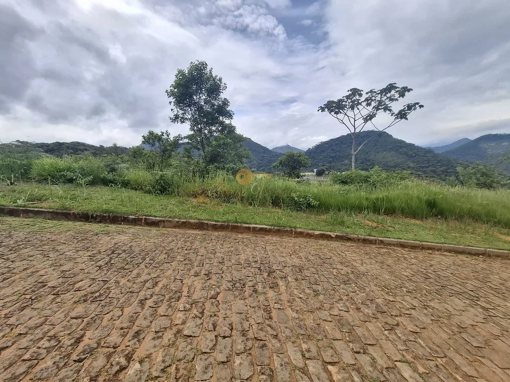 Foto do imóvel Terreno em Condomínio para Venda em Teresópolis / RJ em Estrada Manoel Correia da Silva Júnior