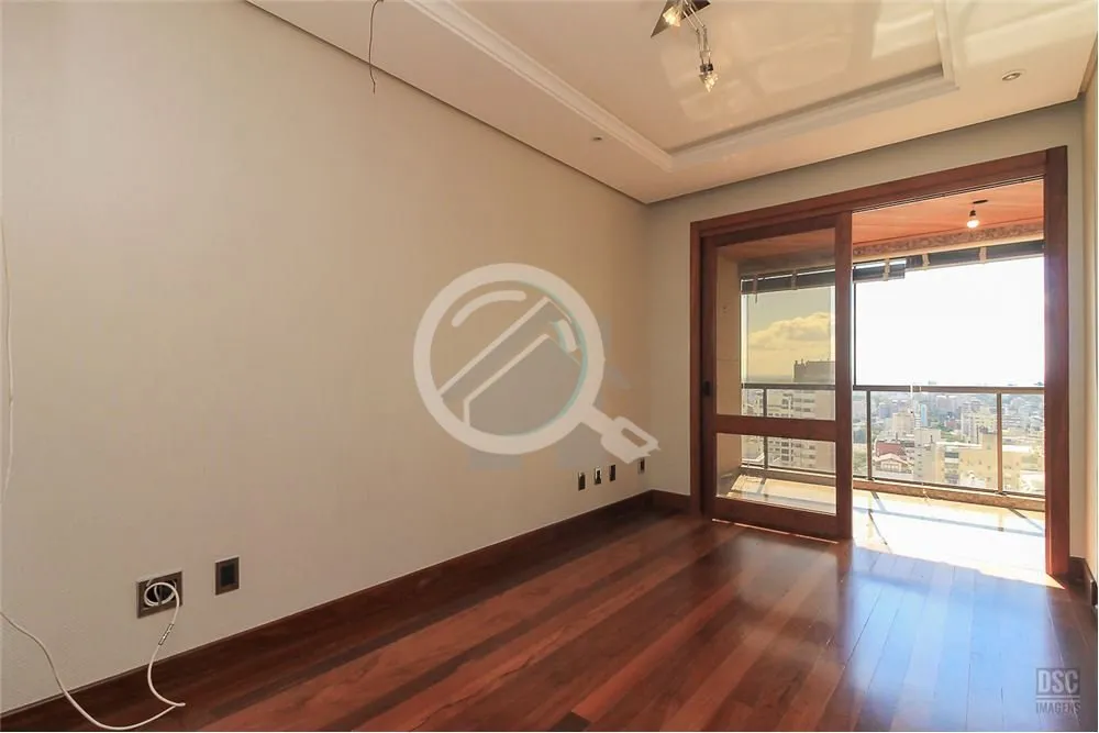 Imagem Apartamento de alto padrão, com 4 dormitórios, localizado no bairro Bela Vista, em Porto Alegre. C...