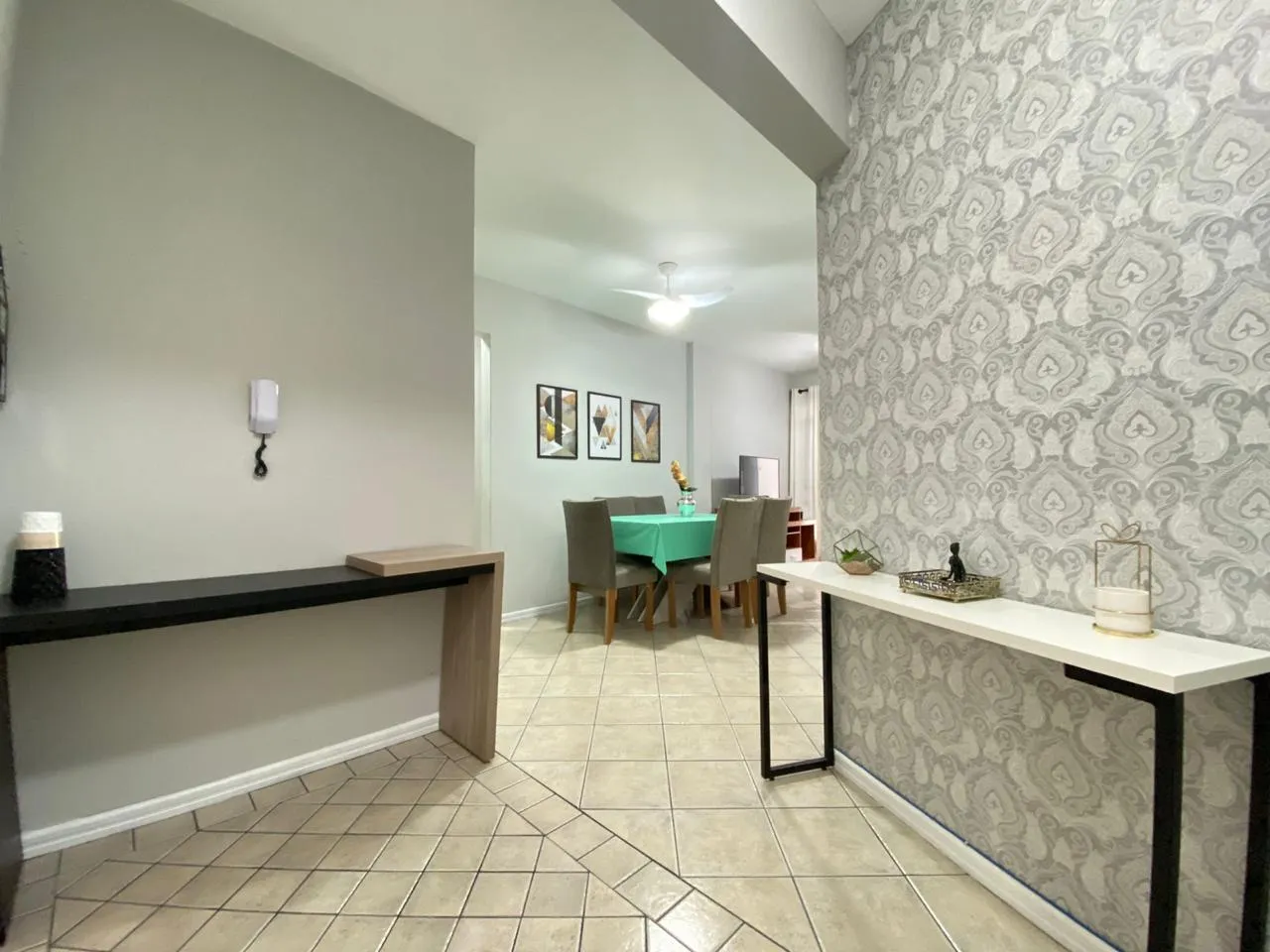 Imagem Apartamento com vista para o mar à venda com 110m2 por R$ 1.550.000,00