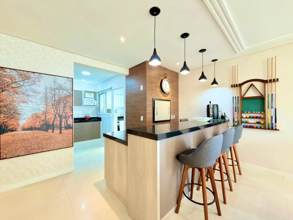 Imagem Apartamento 4 Dormitórios - Bairro Navegantes
