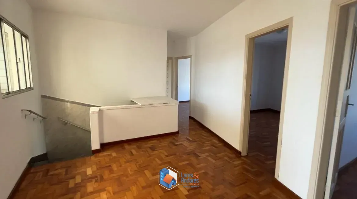 Imagem Sobrado para venda em Jardim Japão com 3 quartos, 302m²