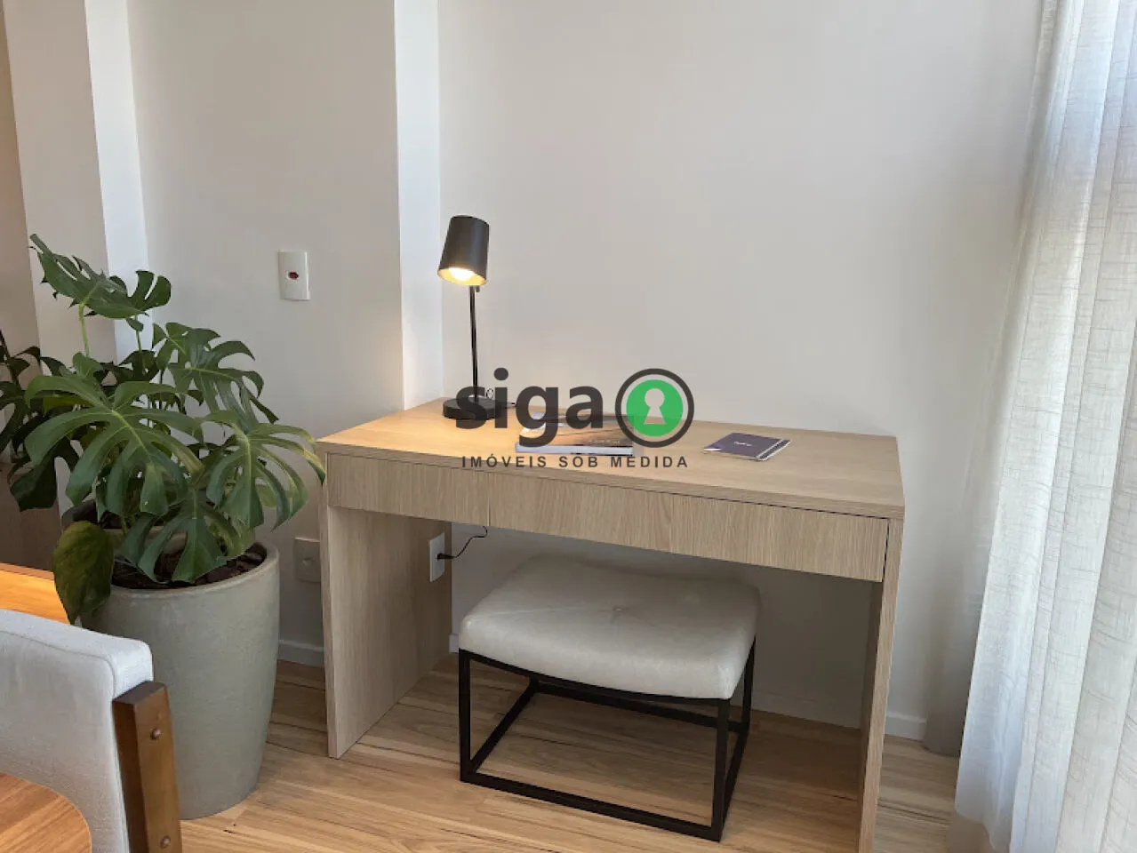 Imagem Apto Mobiliado com 66m² para locação em Pinheiros com 1 suite e 1 vaga