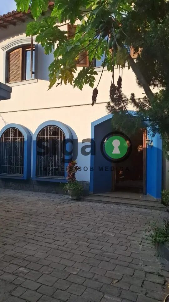Imagem CASA IMPONENTE À VENDA NO BROOKLIN | 500 M² DE TERRENO | PISCINA