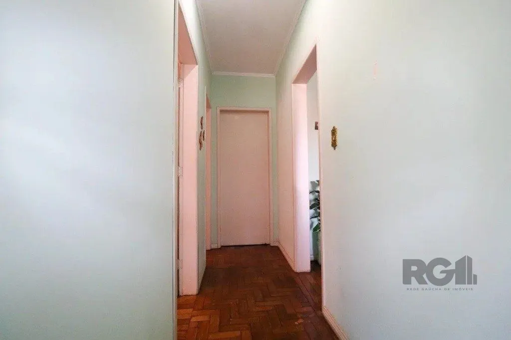 Imagem Casa com 3 dormitórios no bairro Cristo Redentor