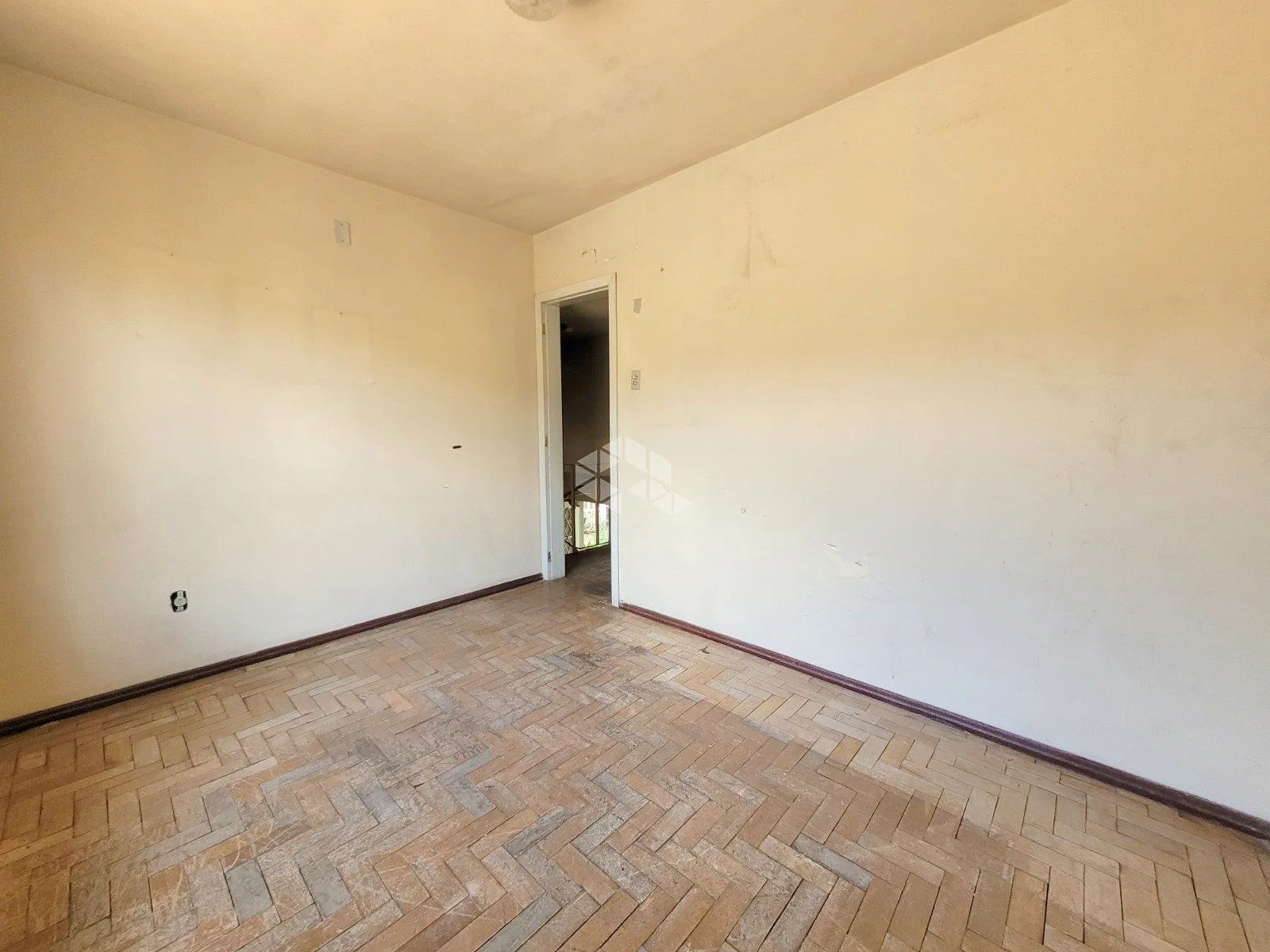 Imagem Duplex à venda em Porto Alegre, Jardim Botânico, com 3 quartos, 130m2