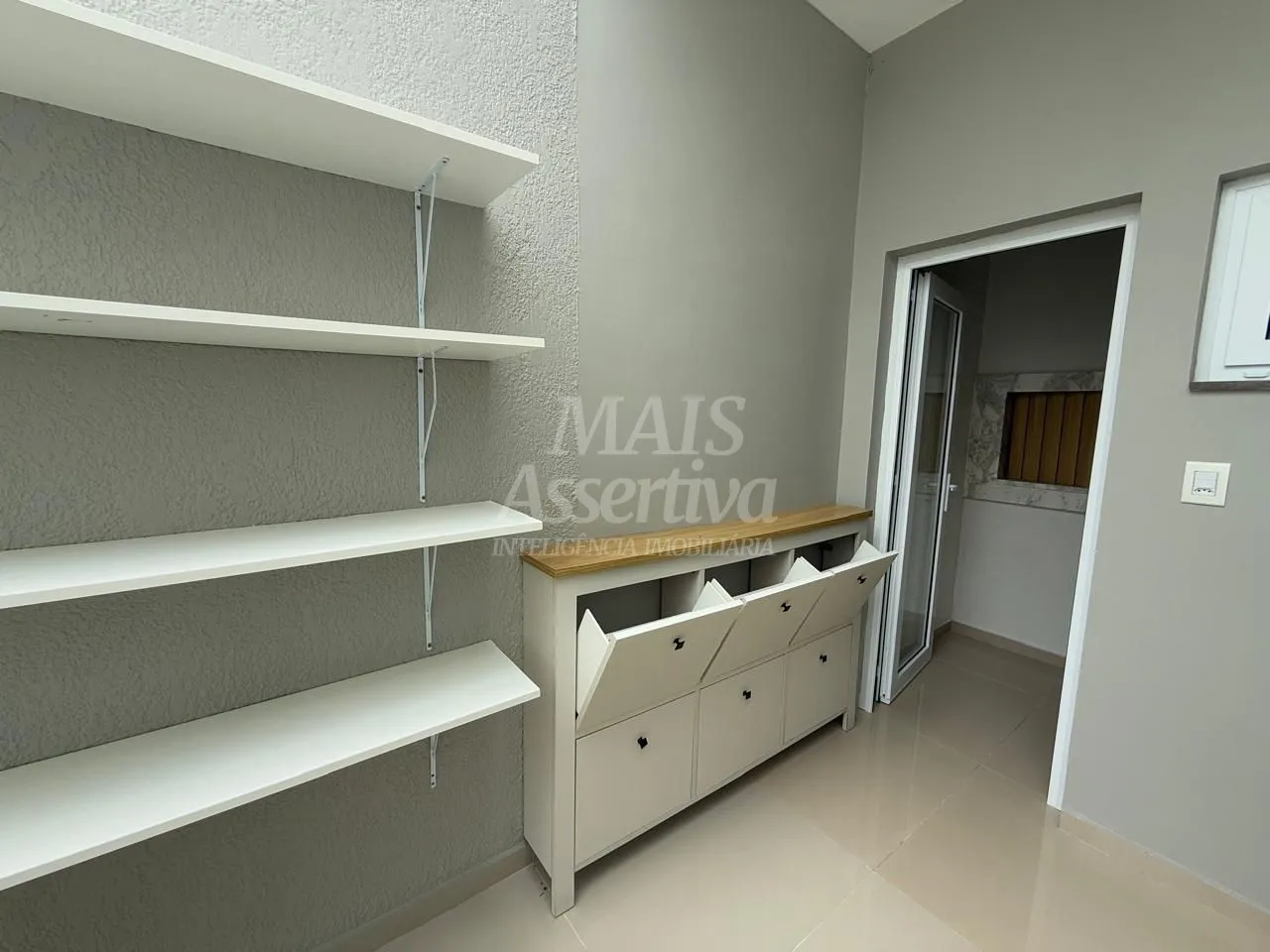 Imagem Excelente casa geminada à venda no Balneário Noiva do Mar em Xangri-Lá - Semi Mobiliada