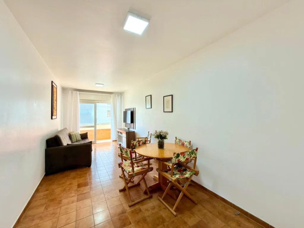 Apartamento 2 Dormitórios - Bairro Zona Nova