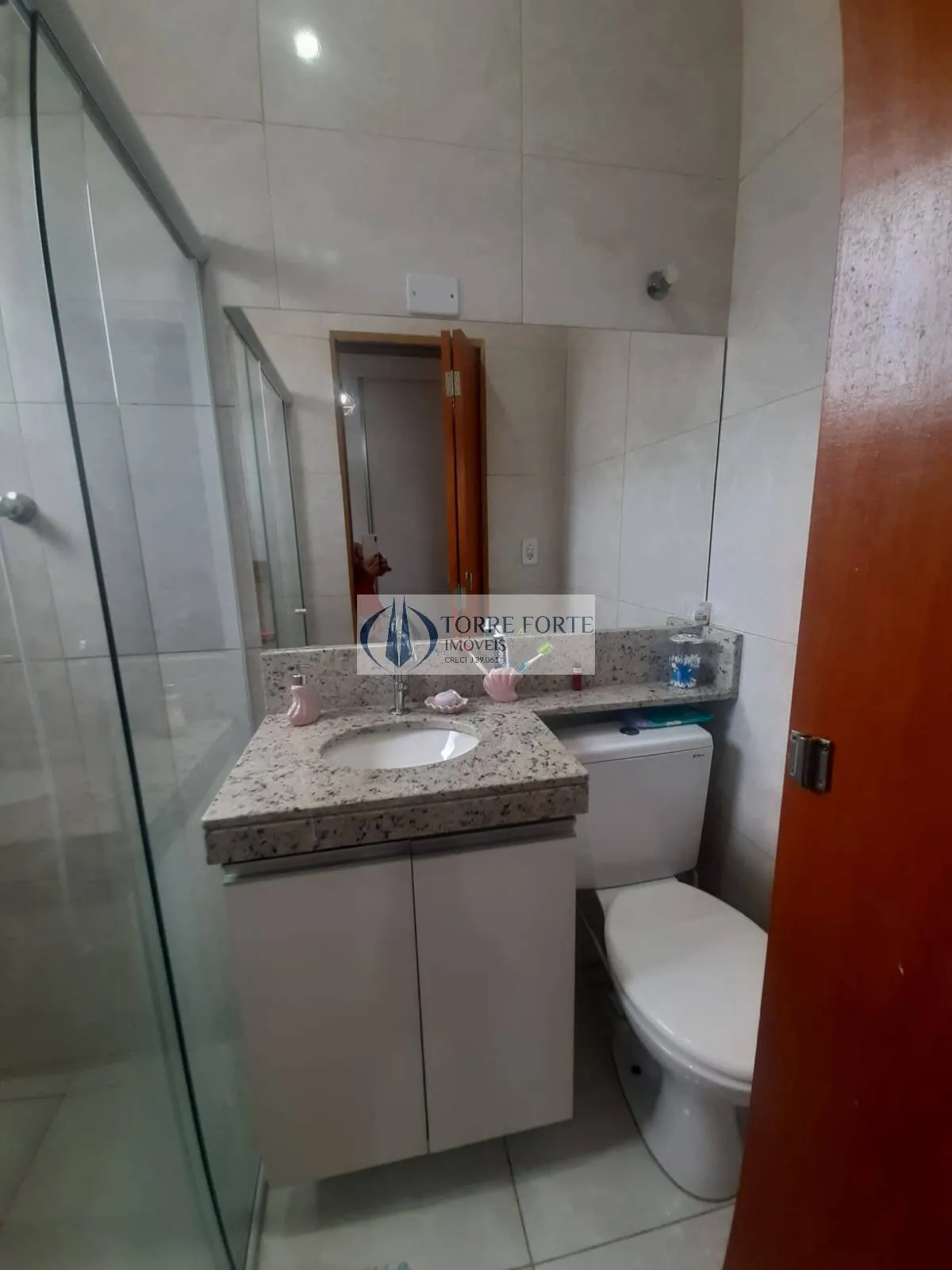 Imagem Sobrado em condominio cobertura com 3 suites 2 vagas na Vila Carrão.