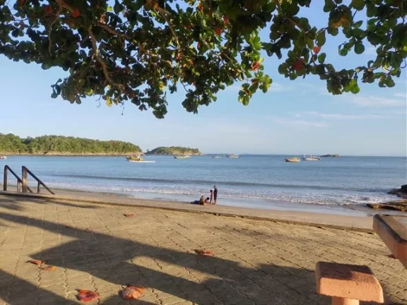 Imagem Casa Residencial em Rio das Ostras - RJ, Centro