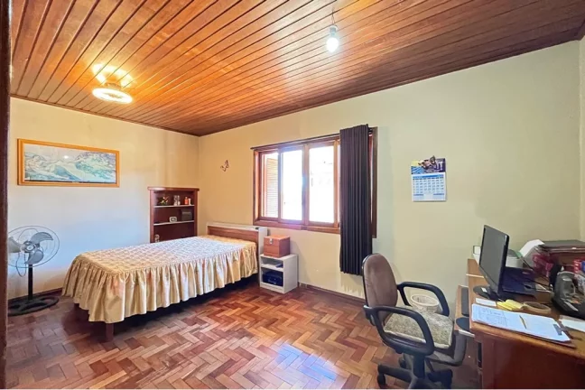 Imagem Casa para venda no bairro Vila Nova em Porto Alegre