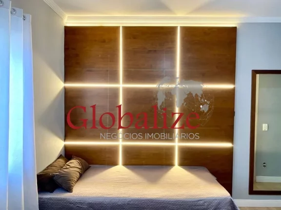 Imagem Casa sobreposta térrea à venda com 150m², 3 quartos, suíte, 2 vagas, piscina por R$1.100.000,00 em Santos