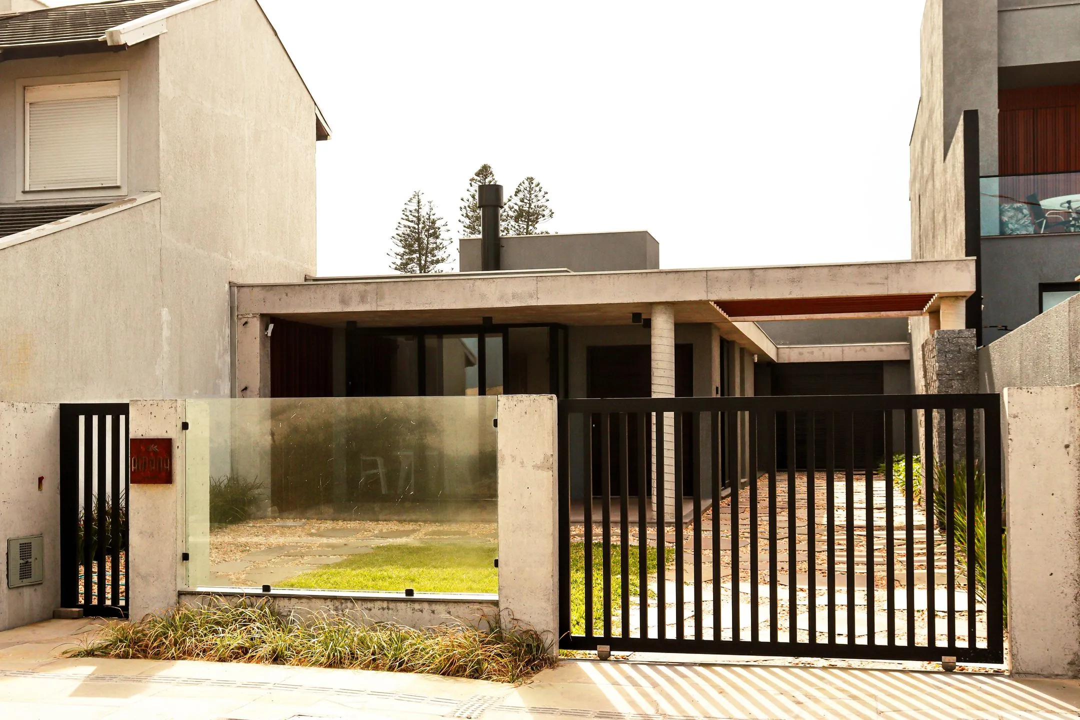 Imagem Casa de condomínio à venda em Xangri-lá, Atlântida, com 4 quartos, 294m2