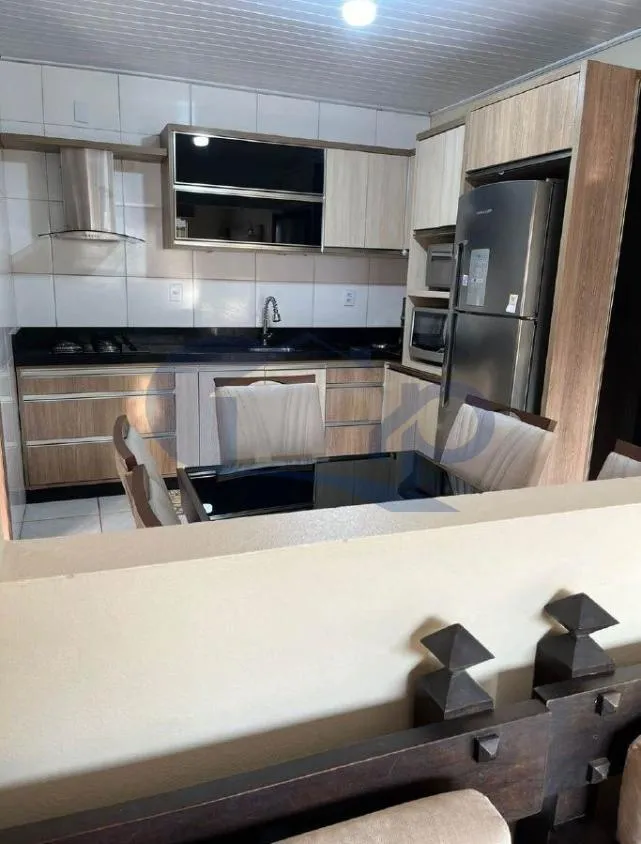 Imagem Casa á venda com 2 dormitórios na Vila São João em Torres/RS