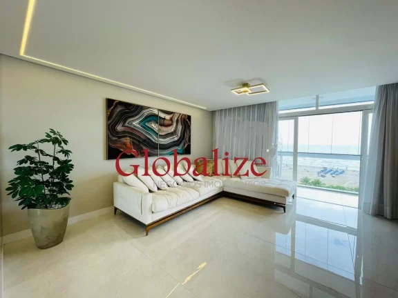 Imagem Apartamento 03 dormitórios todo reformado no Gonzaga próximo da praia por R$2.500.000,00