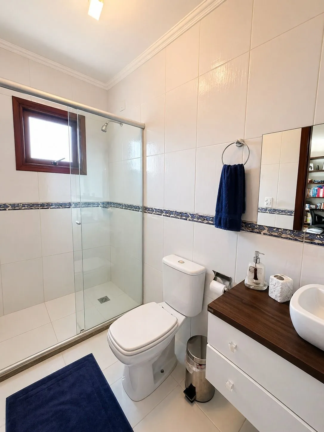Imagem Luxuosa Residência no Cantegril | 4 Dormitórios, 3 Suítes, 273m² e 8 Vagas