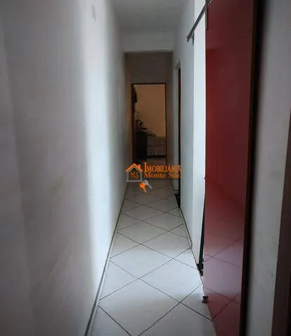 Imagem Sobrado com 3 dormitórios à venda, 220 m² por R$ 340.000,00 - Jardim Maria Clara - Guarulhos/SP