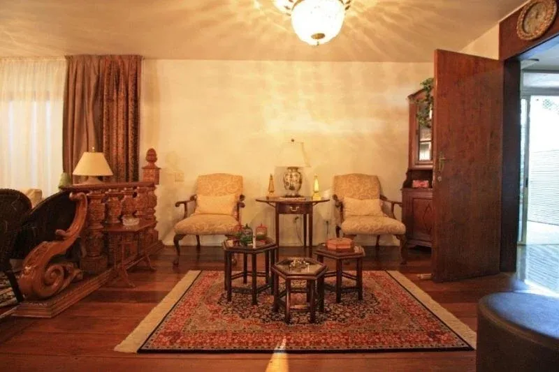 Imagem Casa para Venda em São Paulo, Alto de Pinheiros, 4 dormitórios, 2 suítes, 3 banheiros, 6 vagas