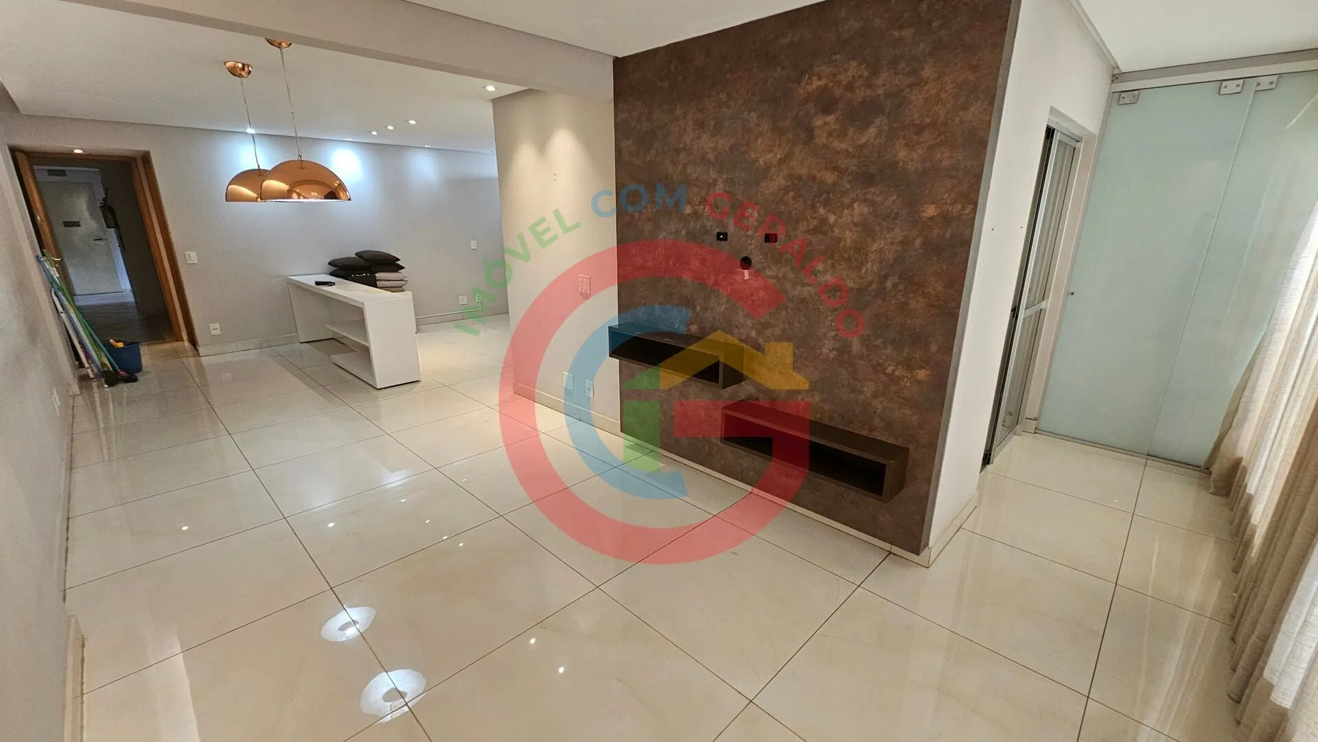 Imagem Apartamento 3Q (1 suíte) Alto do Bueno repleto em armários.