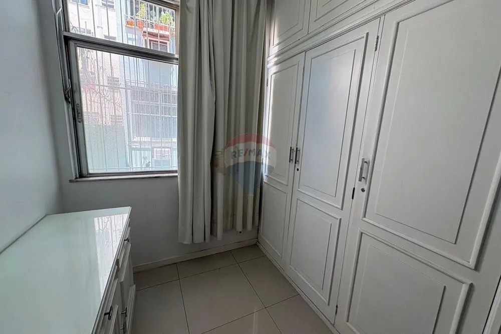 Imagem Apartamento Amplo na Tijuca, Ótimo Preço! Use FGTS ou Financiamento!
