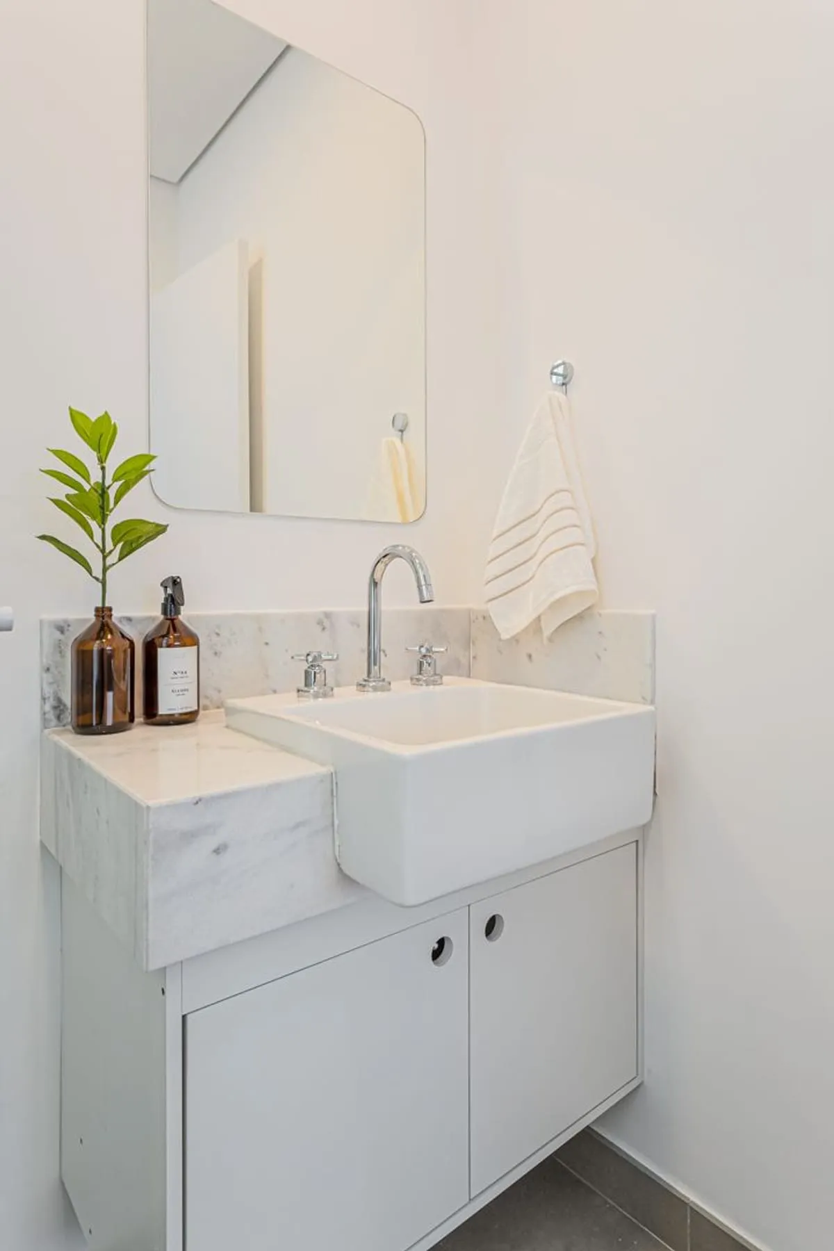 Imagem Apartamento com 1 Quarto para alugar, 45m² - Vila Madalena