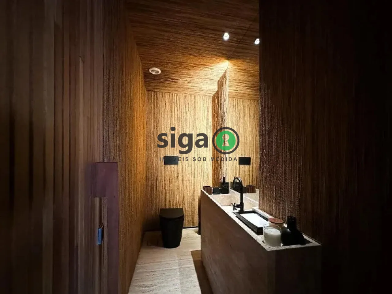Imagem Apartamento à venda em Moema, com 2 suítes e 2 vagas com porteira fechada!