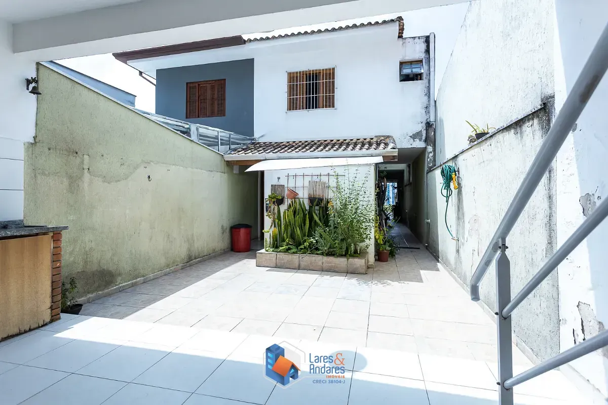 Imagem Casa para venda em Vila Anglo Brasileira com 4 quartos, sendo 2 suítes, 210m²