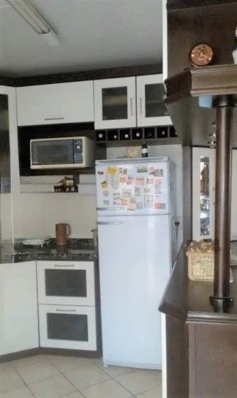 Imagem Casa em condomínio no Partenon de 3 dormitórios e vaga