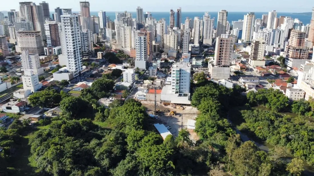 Imagem Apartamento à venda em Itapema, Meia Praia, com 3 quartos, 102.25m2