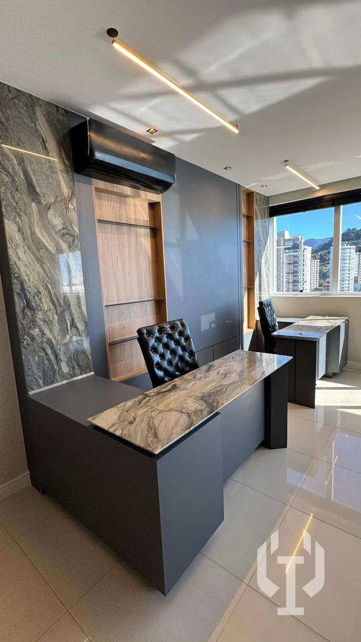 Imagem Sala comercial à venda em Itapema, Meia Praia, 35,5m2