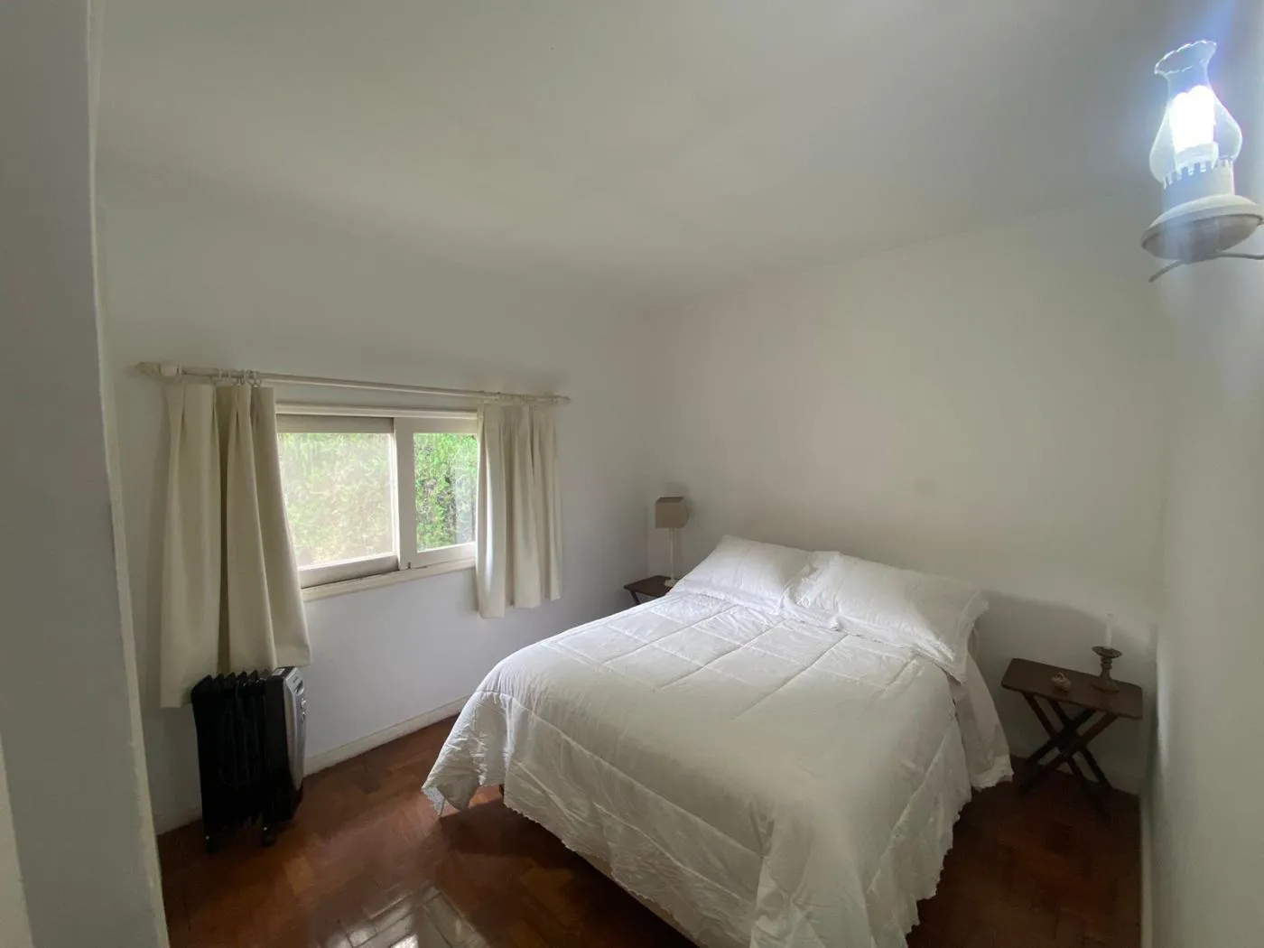 Imagem Casa em Condomínio para Venda em Petrópolis / RJ no bairro Itaipava