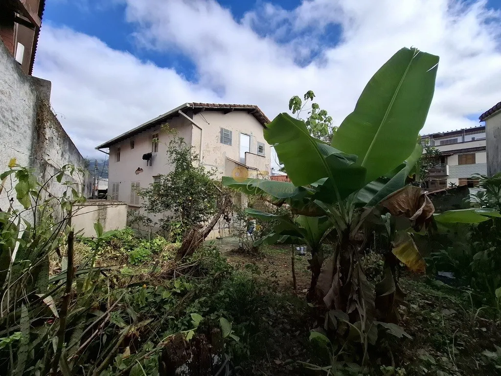 Imagem Casa para Venda em Teresópolis / RJ no bairro Várzea