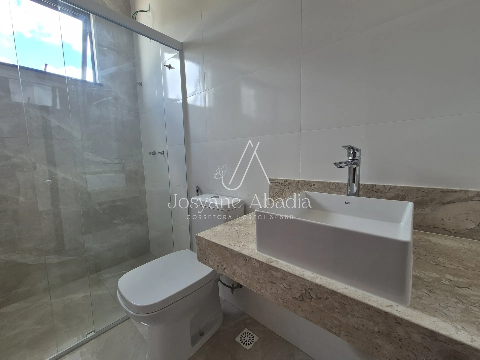 Imagem Casa Nova à Venda no Bairro Aeroporto em Juiz de Fora | 3 Quartos, Suíte e Alto Padrão