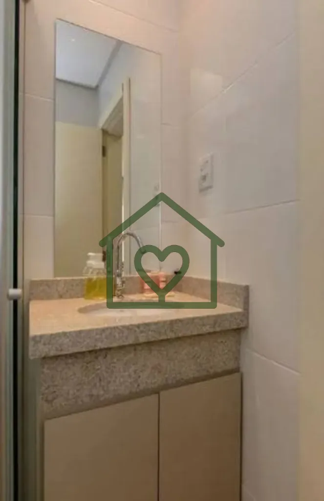 Imagem Estúdio moderno e bem aproveitado, com cozinha completa e banheiro privativo, ideal para quem busca...