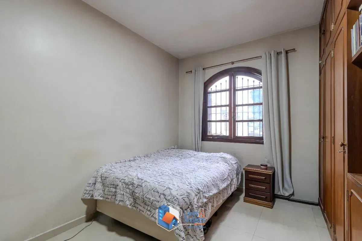 Imagem Casa para venda em Chácara Santo Antônio (Zona Sul) com 3 quartos, 104m²