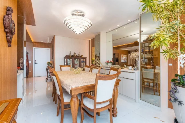 Imagem Apartamento com 4 dormitórios à venda, 190 m² por R$ 7.500.000,00 - Pioneiros - Balneário Camboriú/SC