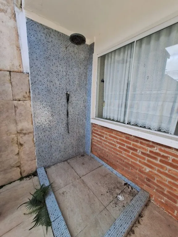 Imagem CASA COM 300,00 m² - CANTO DO FORTE - PRAIA GRANDE SP