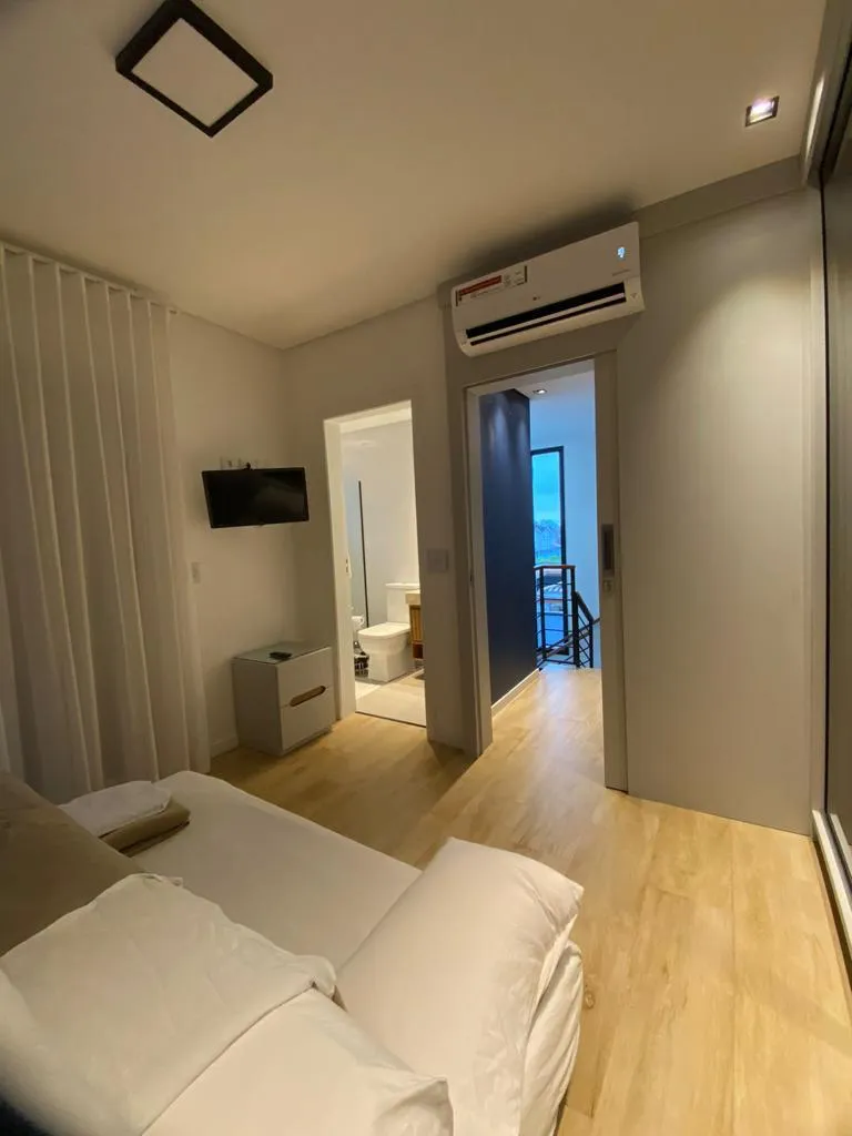 Imagem Sobrado com 2 Quartos à Venda, 90 m² em Cidade Jardim - Caraguatatuba