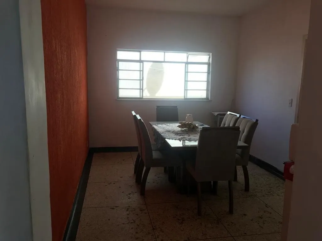 Imagem Casa à venda 3 Quartos, 1 Suite, 1 Vaga, 197.7M², Jardim Boa Vista, Pindamonhangaba - SP