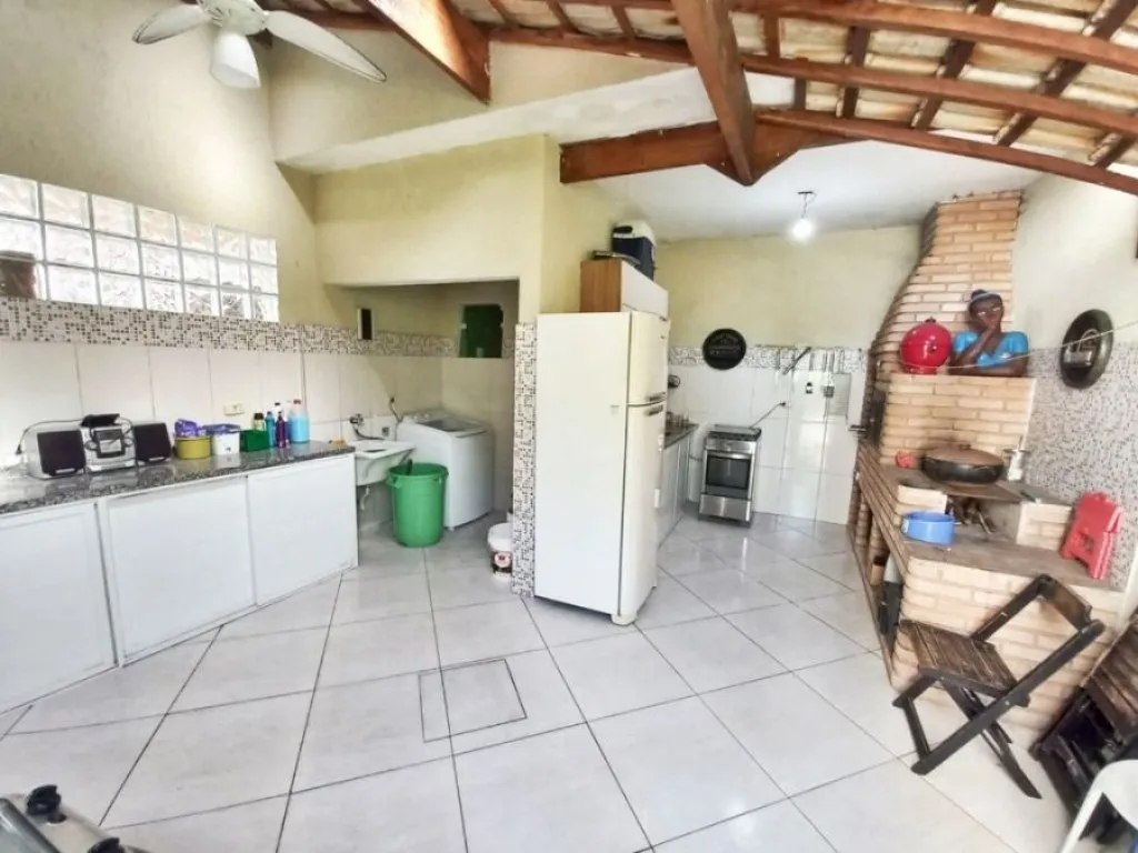 Imagem CASA COM 200,00 m² - CANTO DO FORTE - PRAIA GRANDE SP