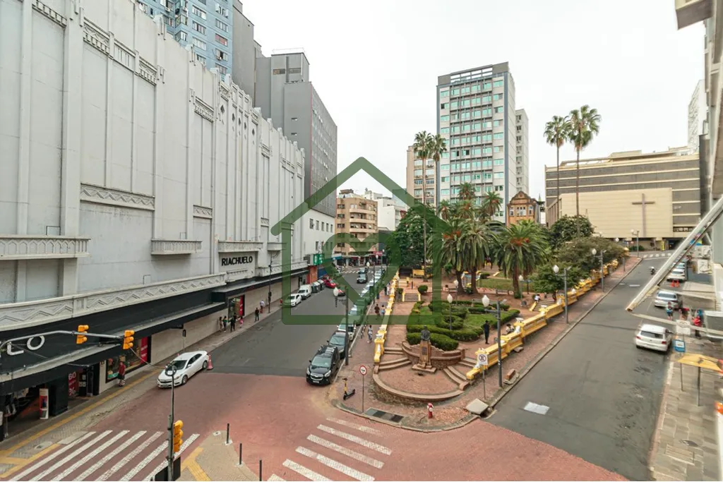 Apartamento 2 dormitórios no centro de Porto Alegre. Região do centro histórico Próximo do Hospi...