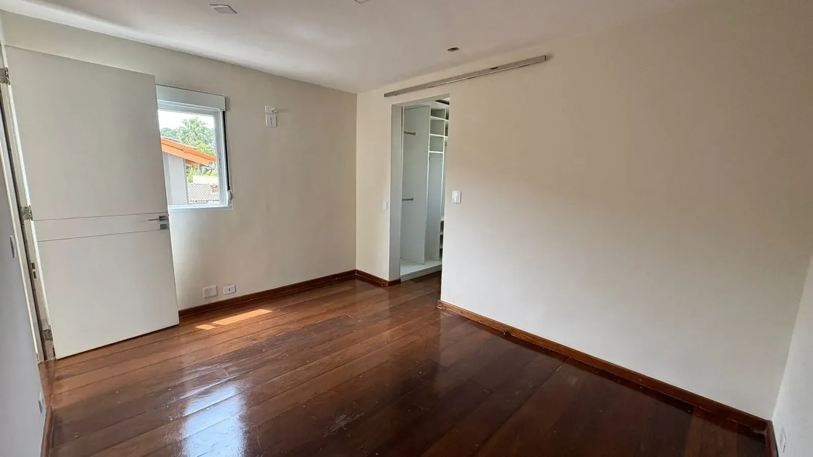 Imagem Casa com 5 Quartos à Venda, 380 m² em Alphaville - Santana de Parnaíba