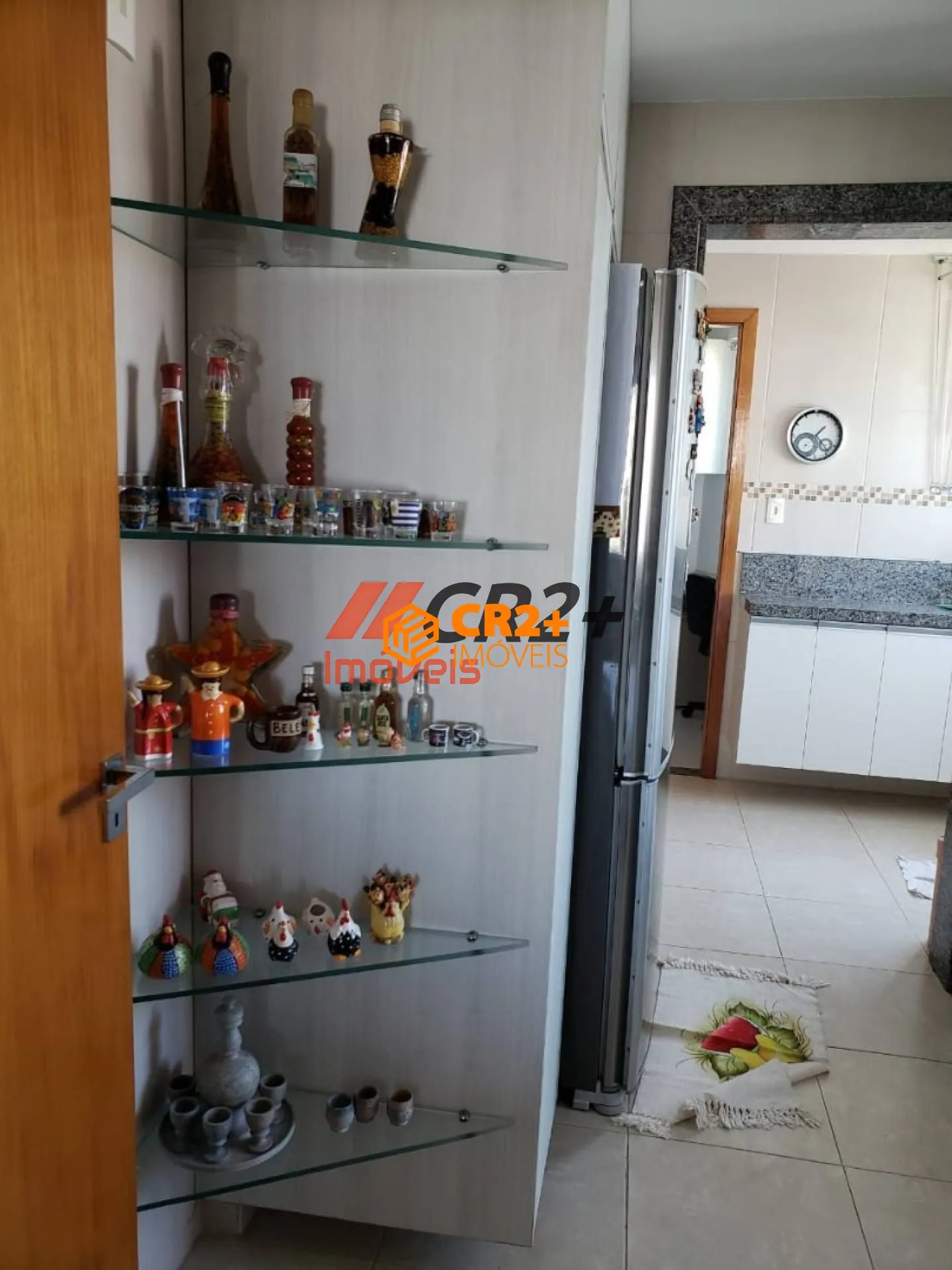 Imagem Apartamento à Venda 3 quartos, 1 suíte em bairro Boa Viagem com 100².